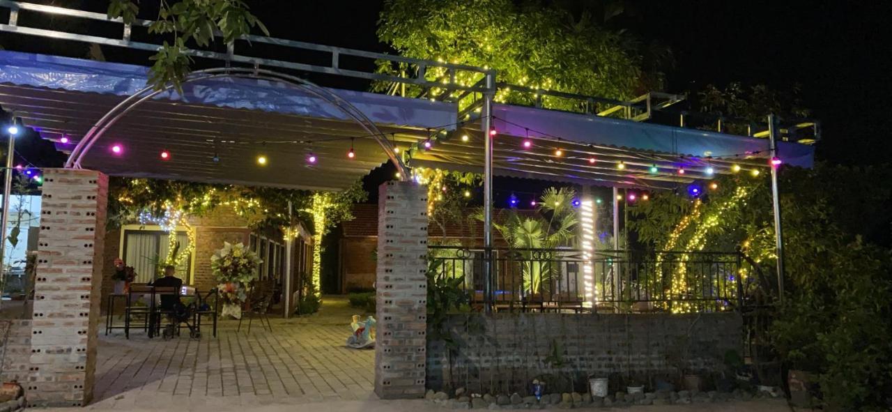 D&D Riverside Homestay Xuan Son Extérieur photo