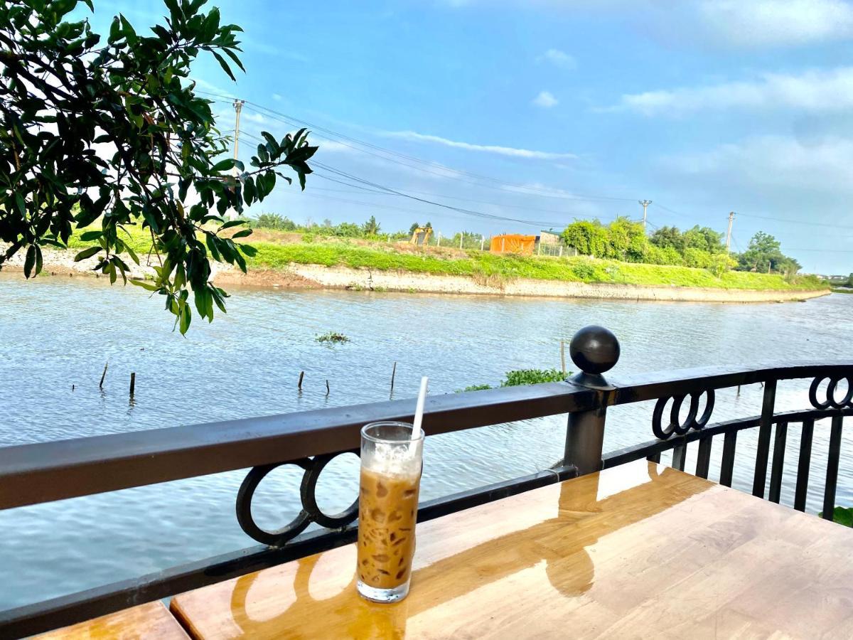 D&D Riverside Homestay Xuan Son Extérieur photo